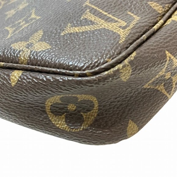 LOUIS VUITTON Brown Monogram Shoulder Bag - Picture 7 of 9